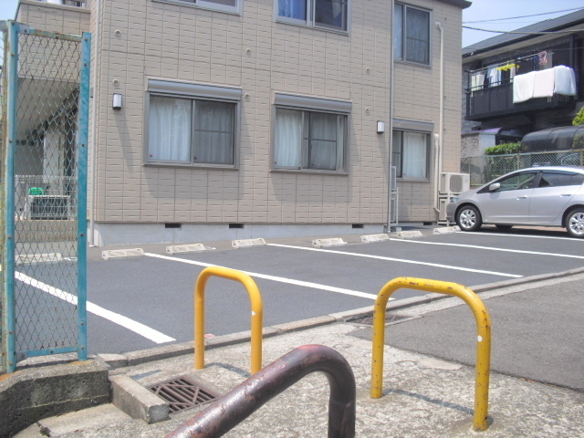 ソレアード富士見のその他共用部分|敷地内駐車場