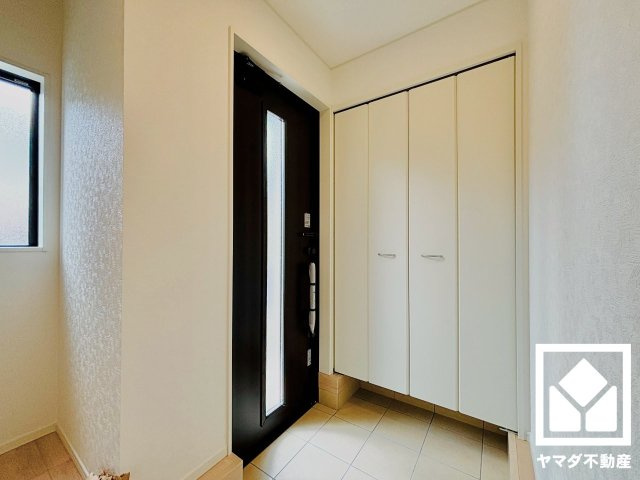 大津市瀬田５丁目　第2　1号棟の玄関