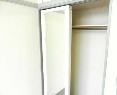 【収納】 | レオパレスヴェルリッツ深井 | 全身鏡つきクローゼット♪
