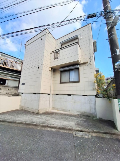 ドミール保土ヶ谷の外観