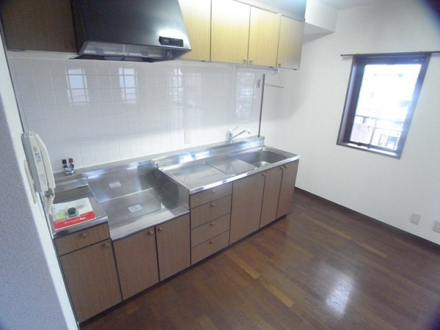 アゼリア六甲のキッチン