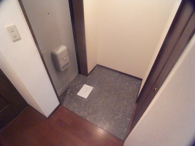 アゼリア六甲の玄関