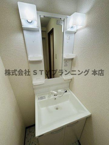 仲介手数料０円！ハースヒルズの独立洗面台