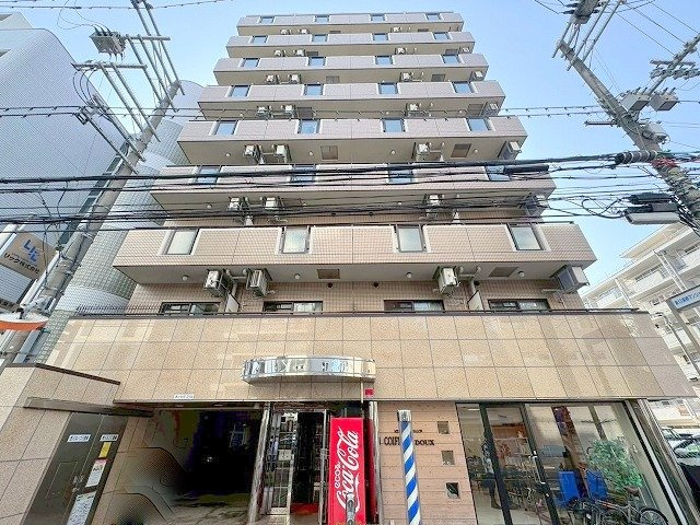 第13関根マンションの外観