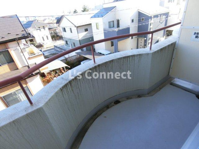 【バルコニー】 | ＣＩＴＹ　ＳＰＩＲＥ仙台 | ３階のお部屋で洗濯物もたくさん干せます。