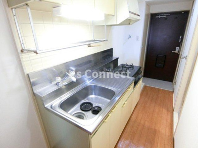 【キッチン】 | ＣＩＴＹ　ＳＰＩＲＥ仙台 | ２口ガスコンロ付きのキッチン。