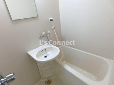 【浴室】 | ＣＩＴＹ　ＳＰＩＲＥ仙台 | 給湯式のお風呂です。