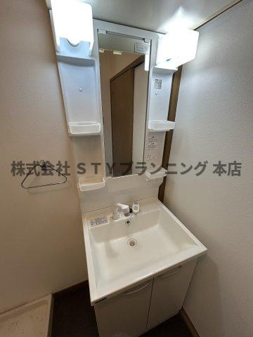 仲介手数料０円！アイレック滝ノ水の独立洗面台