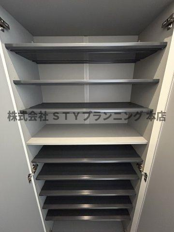 仲介手数料０円！ガルテンの収納