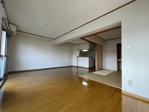 アプランドル Ⅳの居間・リビング