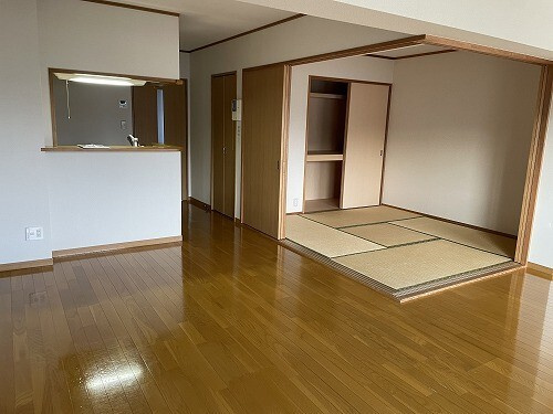 アプランドル Ⅳの居間・リビング