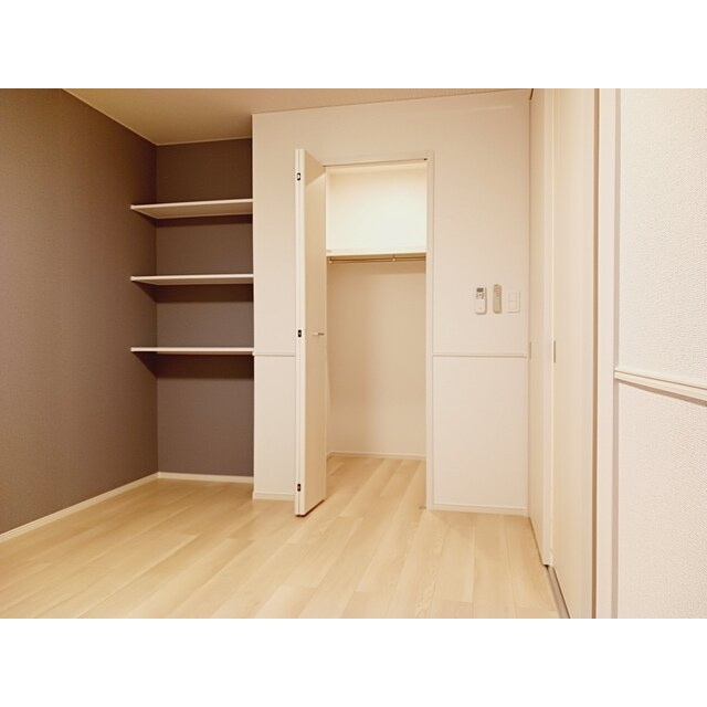 岐阜市北一色８丁目のアパートの収納