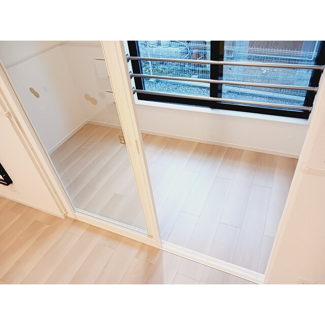 岐阜市北一色８丁目のアパートのバルコニー