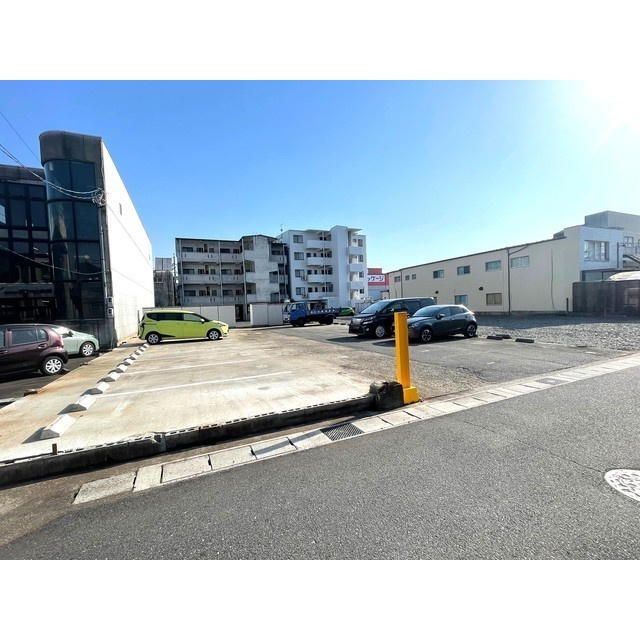岐阜市清本町１丁目の駐車場の駐車場