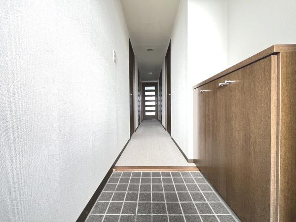 【玄関】 | サンロイヤル加古川リバージュ４号館