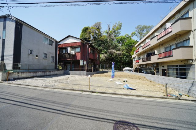 【横浜市保土ケ谷区鎌谷町77-2新築戸建て】★仲介手数料無料★（宮谷小学校・宮田中学校）の外観