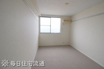 【寝室】 | 青葉