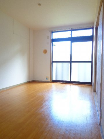 キャナルシティ壱番館の居間・リビング