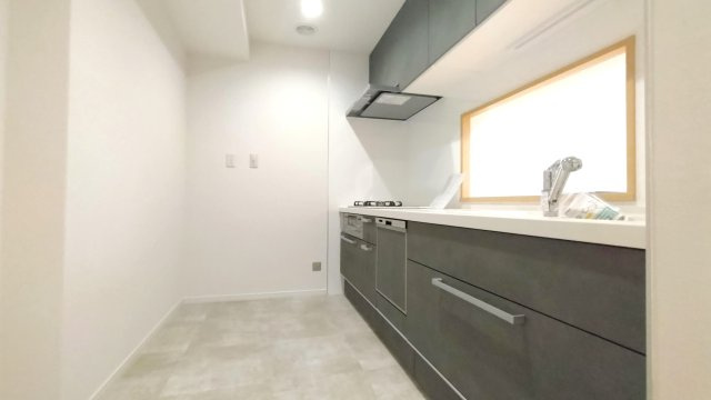 サザンヒルズ竹山11番館のその他