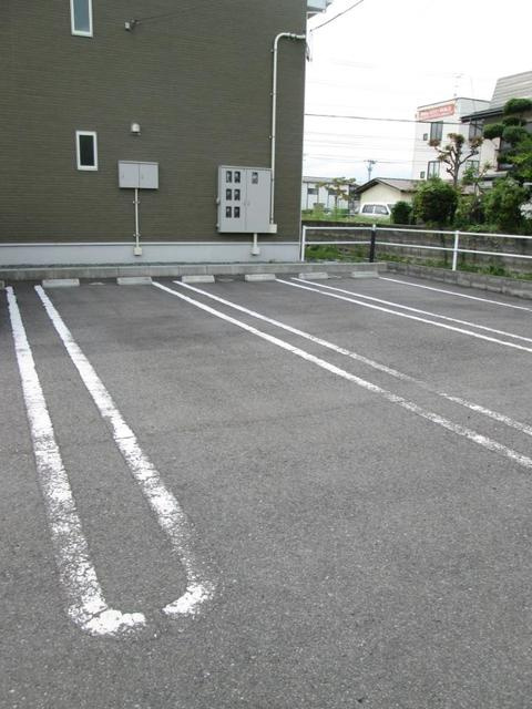 グリーン　シップ　西根の駐車場|駐車場