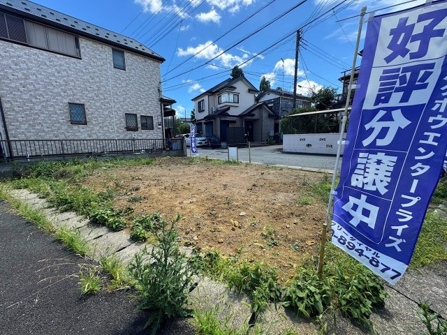 建築条件無し／更地渡し／瀬谷区宮沢1丁目の前面道路含む現地写真