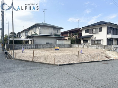 【外観】 | 神戸市須磨区横尾二丁目　建築条件無し土地 | ☆建築条件なし☆
お好きなハウスメーカーで建築できます！！
南東角地の為、陽当り通風良好♪