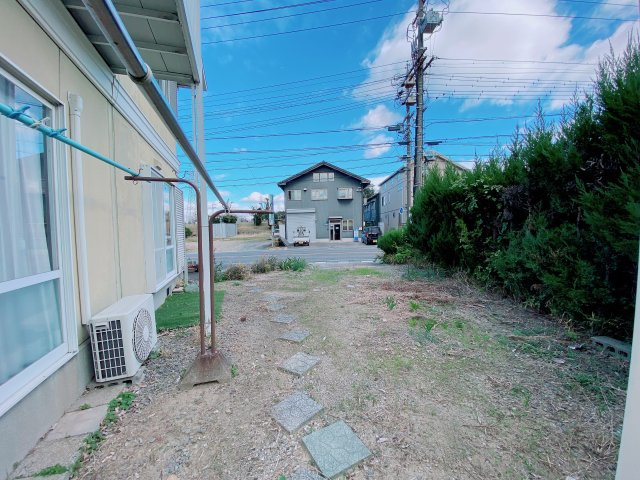 半田市一本木町1丁目の庭