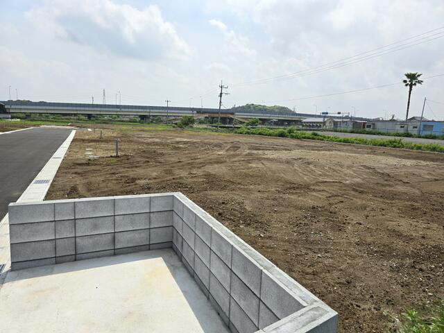 木更津市長須賀　土地