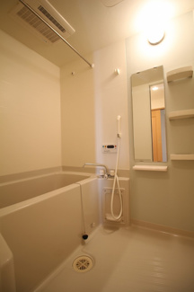 【浴室】 | マーベラス　A棟 | 浴室乾燥機が付いています