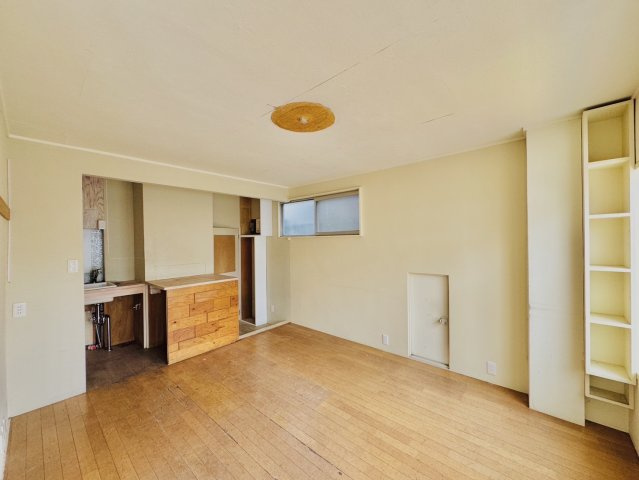 末広ビルの居間・リビング|中はこのようになっています