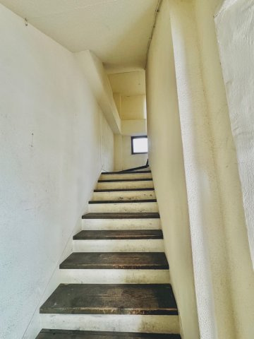 末広ビルの内装