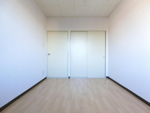 三貴マンションの寝室