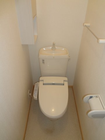 サン　セレーノのトイレ