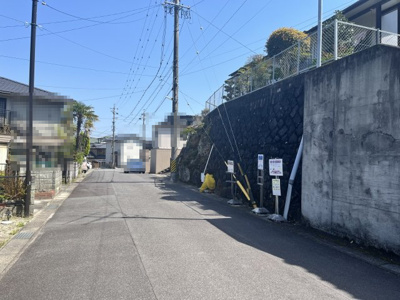 【前面道路含む現地写真】 | 岡崎市稲熊町字石神　戸建