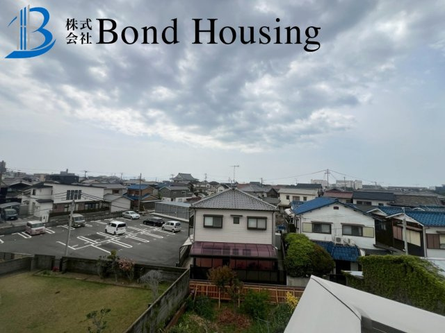 「ワイドバルコニー」「並列2台駐車可」東二見 限定1棟の展望