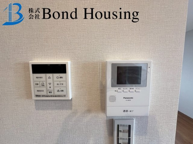 「ワイドバルコニー」「並列2台駐車可」東二見 限定1棟の防犯設備