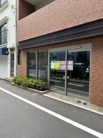 イマーレ富久町の玄関