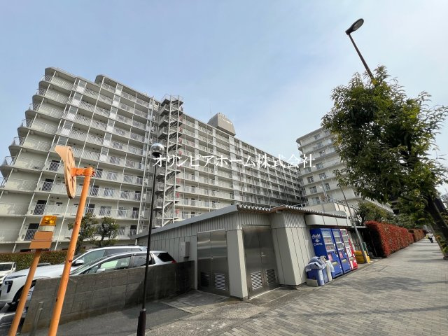 東大島ハイライズ　2階　リノベーション済 　の外観