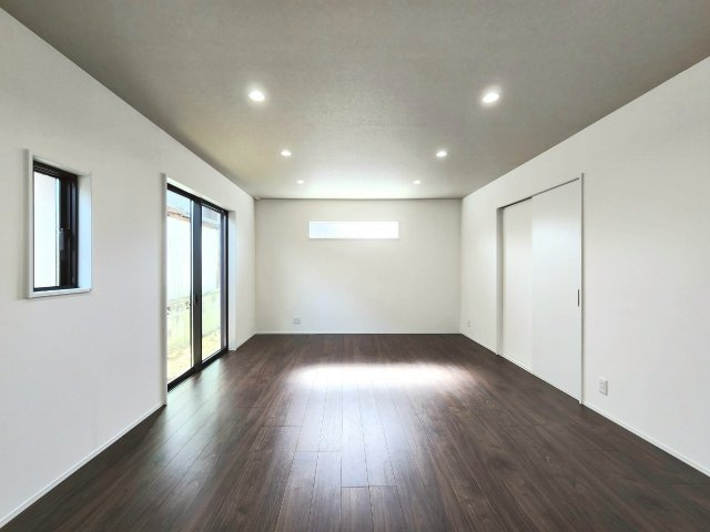 【居間・リビング】の画像