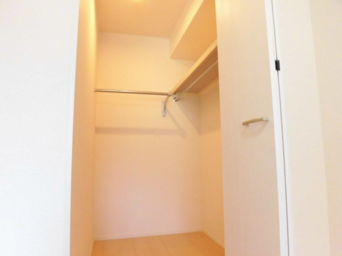 セジュール島西の収納|ウォークインクローゼットが２つもあります☆