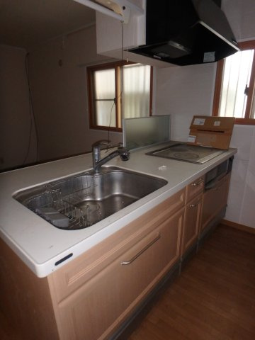 坂戸市花影町中古戸建のキッチン