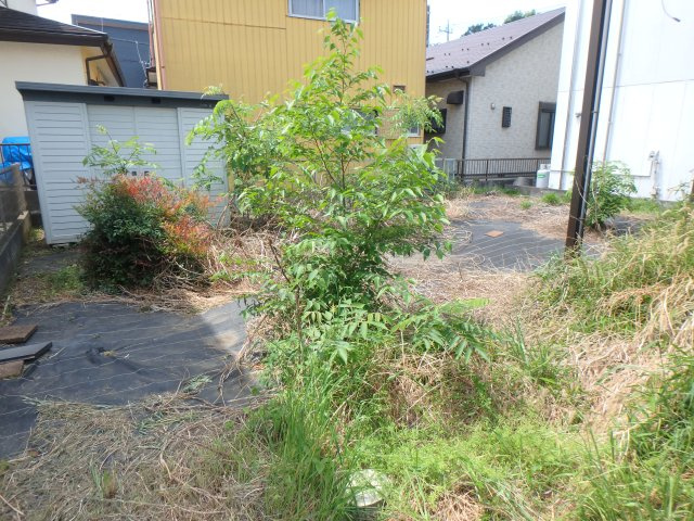 坂戸市花影町中古戸建の庭