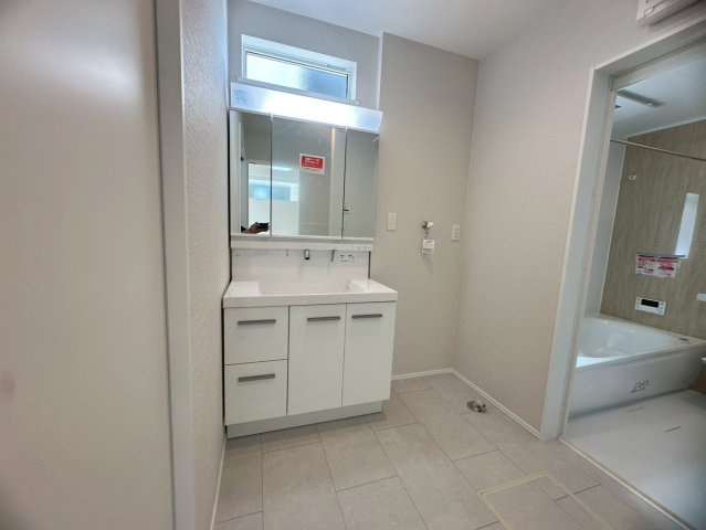 ♪♪沖縄市美里６丁目-12号棟(全9棟)の独立洗面台|独立洗面化粧台付き