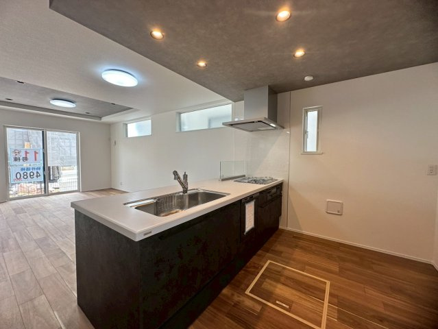 ♪♪沖縄市美里６丁目-11号棟(全9棟)のキッチン|キッチンです