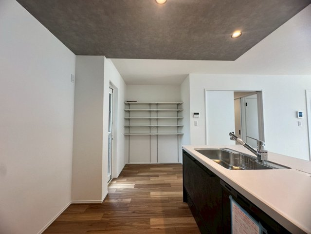 ♪♪沖縄市美里６丁目-11号棟(全9棟)のキッチン|キッチンです