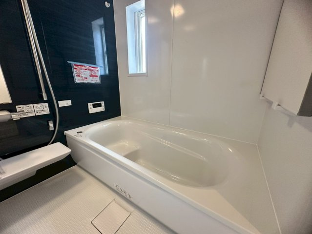 ♪♪沖縄市美里６丁目-11号棟(全9棟)の浴室|きれいなお風呂です