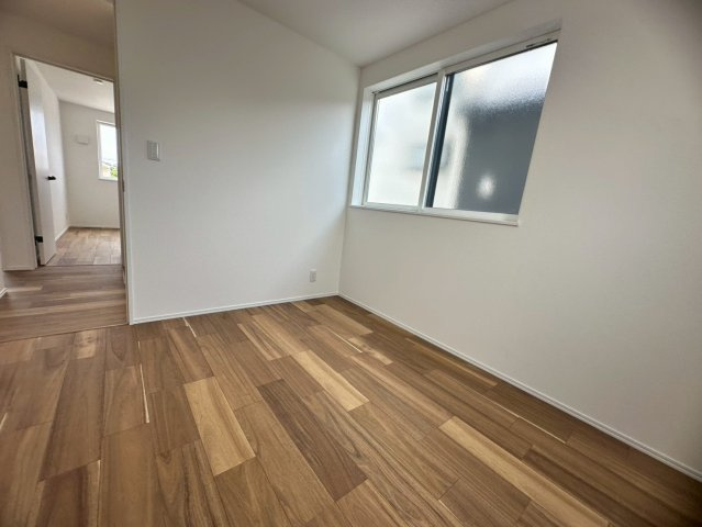 ♪♪沖縄市美里６丁目-11号棟(全9棟)の洋室|ゆったりした洋室です