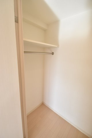 大阪市都島区東野田町４丁目の賃貸マンションの収納