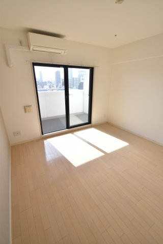 大阪市都島区東野田町４丁目の賃貸マンションの居間・リビング