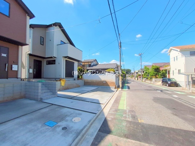 仲介手数料無料　KIS所沢市下安松19期・新築全2棟の前面道路含む現地写真